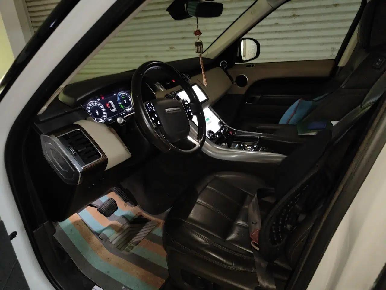 Land Rover Range SportNew Energy 2018 P400e — миниатюра 16