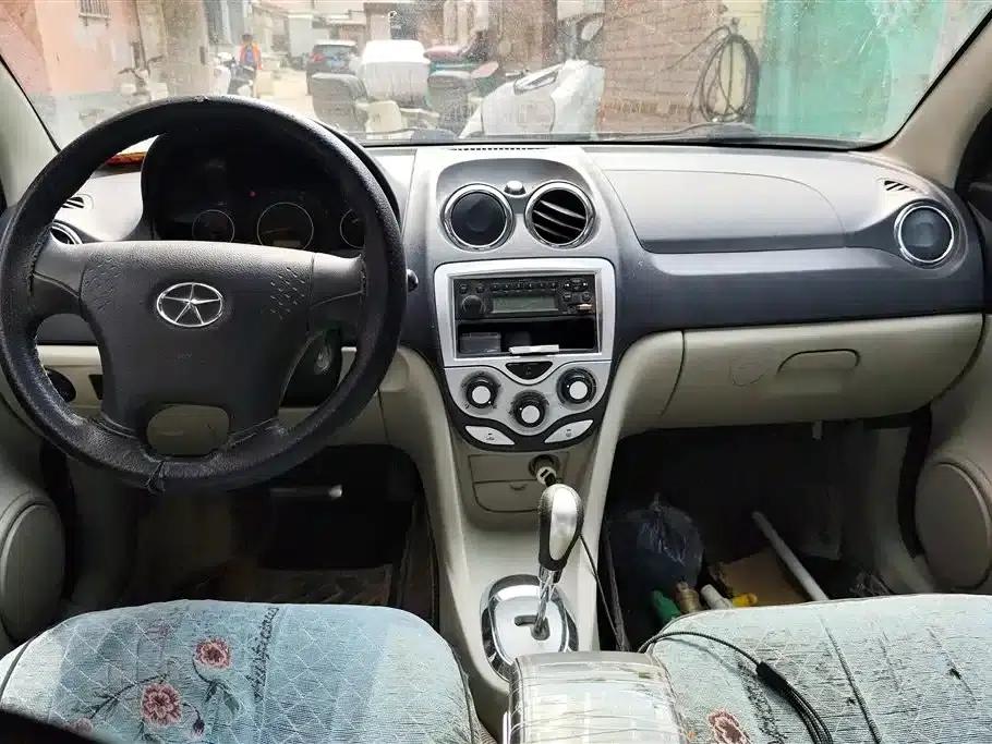 JAC iEV 2014 iEV4 — миниатюра 12