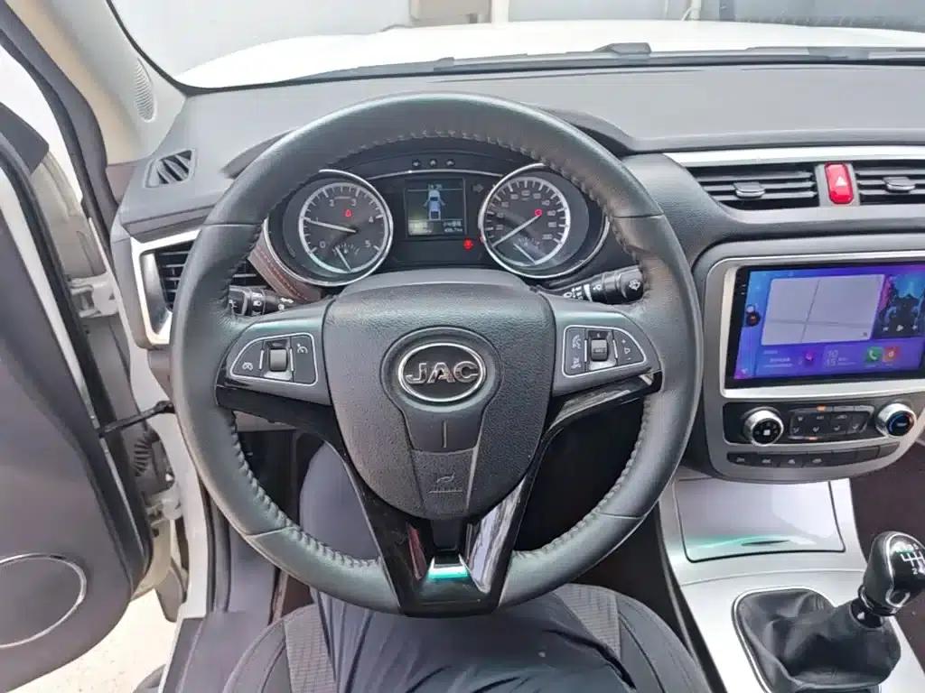 JAC T8 2022 2.0T International Edition Diesel 4WD Luxury Double Lane Model HFC4DB2-2E — миниатюра 11