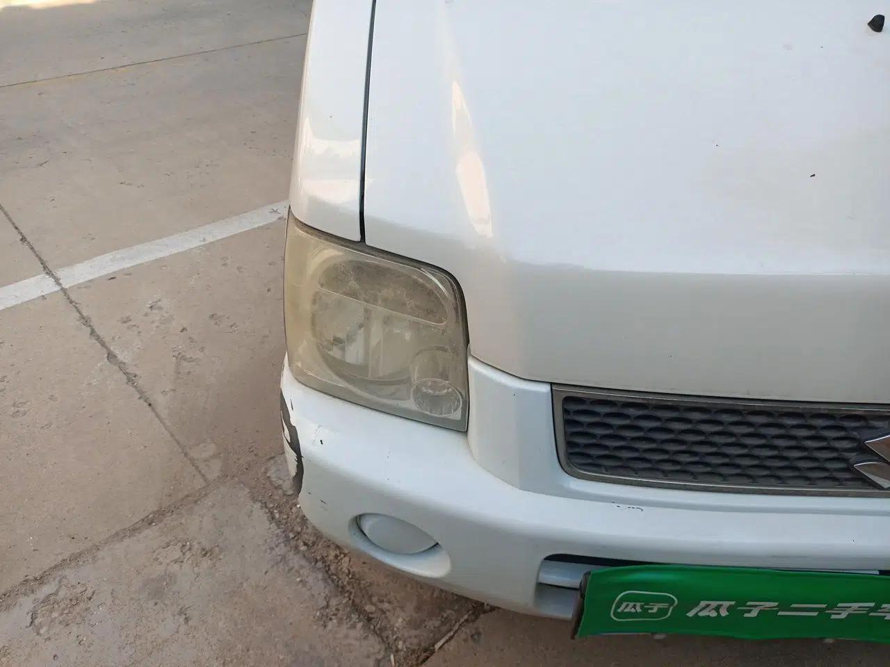 Suzuki Wagon R 2015 1.0L Manual Comfort Model — миниатюра 7