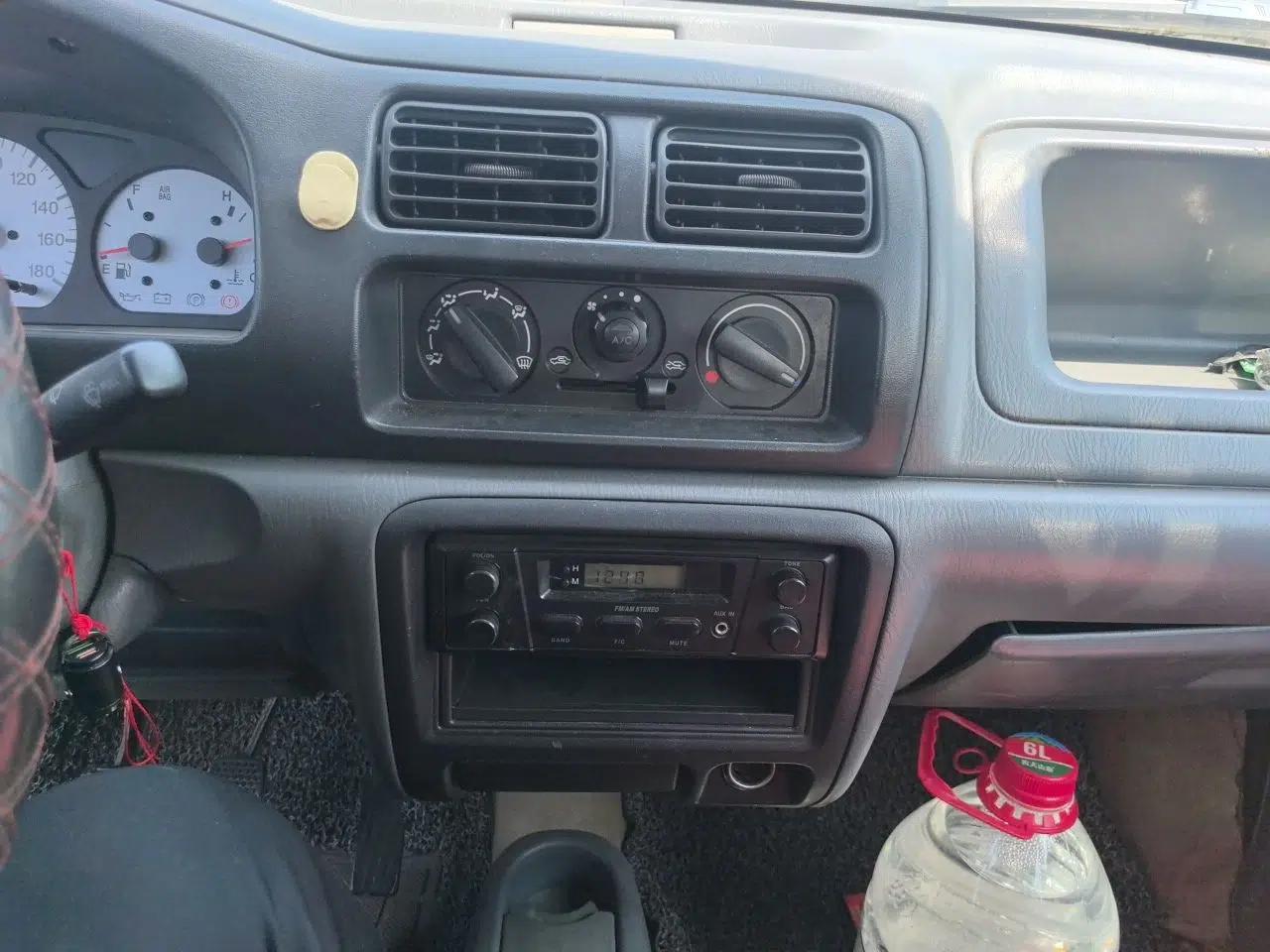 Suzuki Wagon R 2013 Venture Edition 1.0L Manual - Practical Model 3 — миниатюра 13