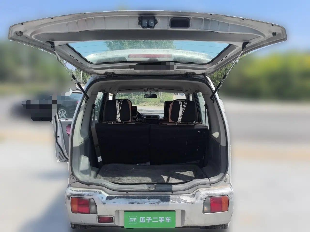 Suzuki Wagon R 2013 Venture Edition 1.0L Manual - Practical Model 3 — миниатюра 19