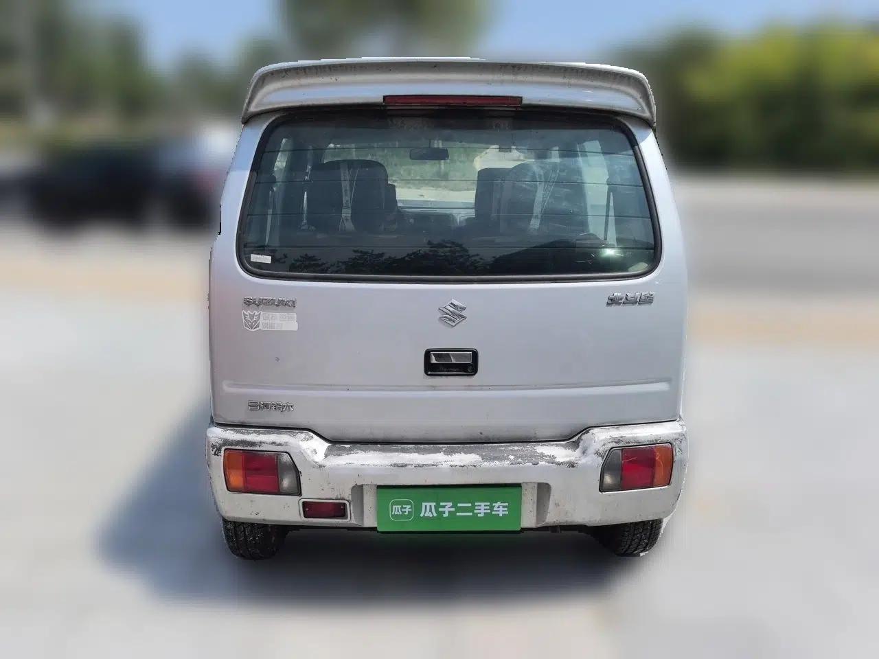 Suzuki Wagon R 2013 Venture Edition 1.0L Manual - Practical Model 3 — миниатюра 5