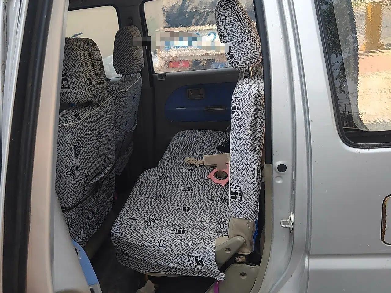 Suzuki Wagon R 2013 Entrepreneur Edition 1.0L Manual Comfort Version — миниатюра 17