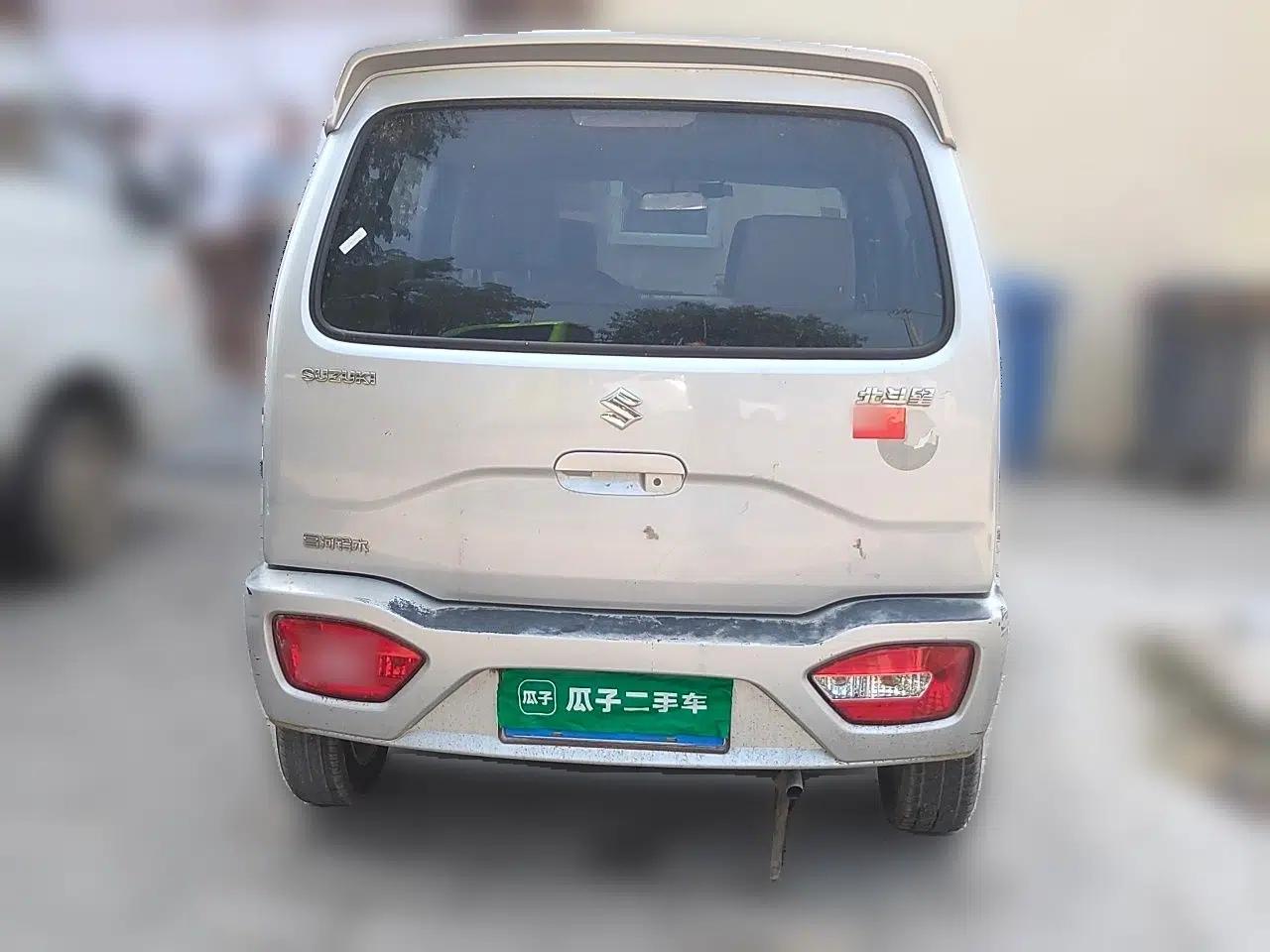 Suzuki Wagon R 2013 Entrepreneur Edition 1.0L Manual Comfort Version — миниатюра 5