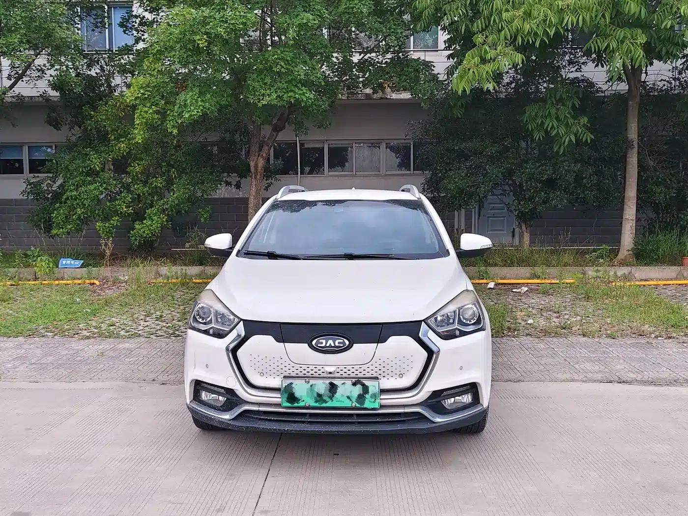 JAC iEV7S 2019 Luxury Smart Edition — миниатюра 2