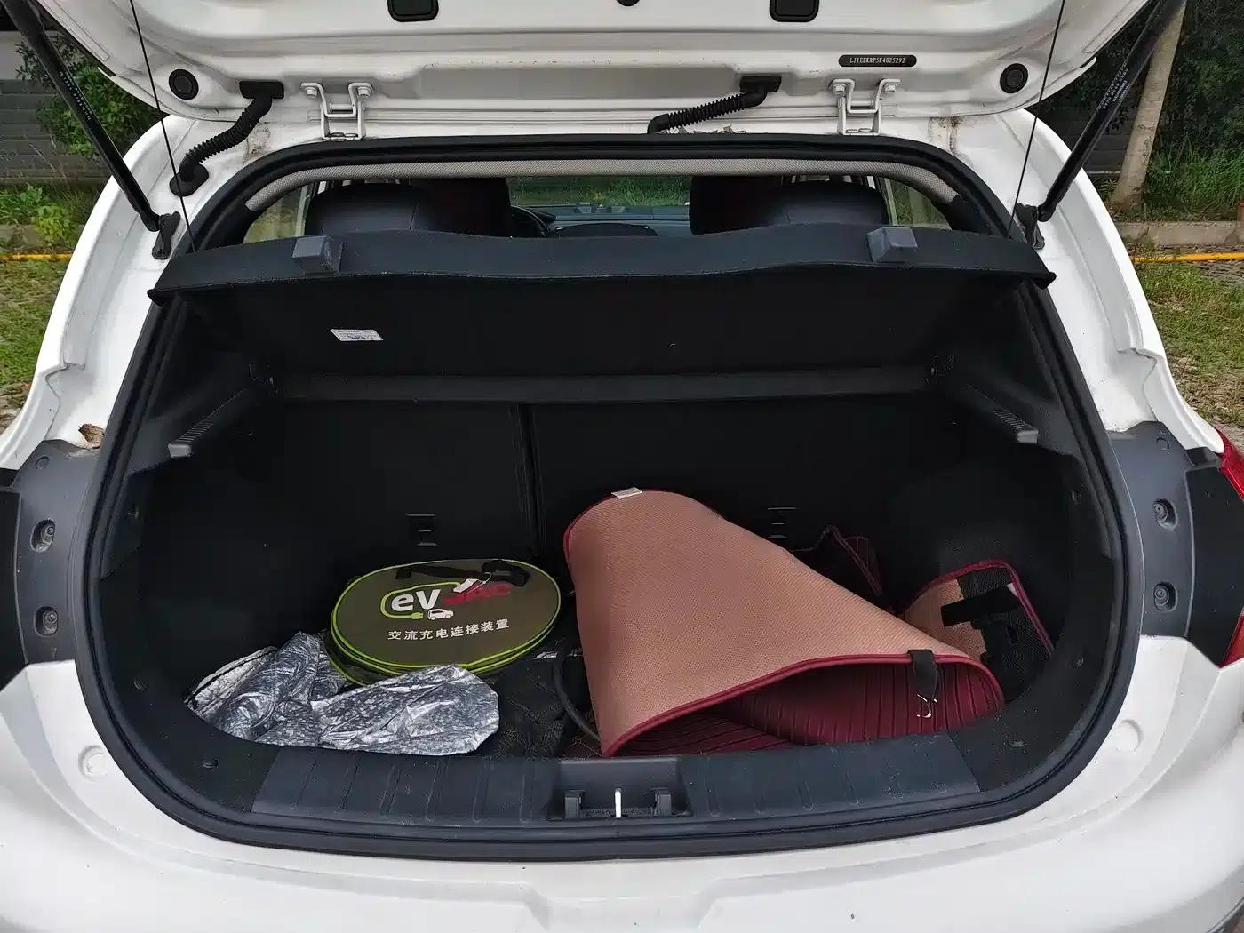 JAC iEV7S 2019 Luxury Smart Edition — миниатюра 14