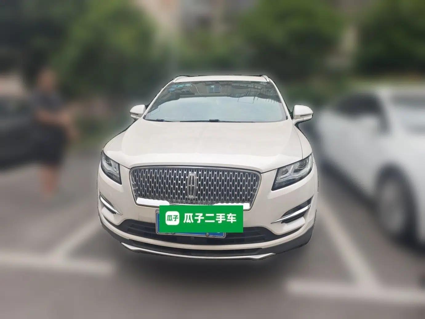 Lincoln MKC 2019 2.0T Two-Wheel Drive Luxury Edition China VI Standard — миниатюра 2
