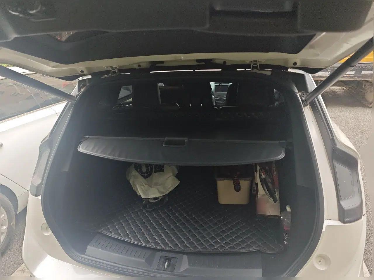 Lincoln MKC 2019 2.0T Two-Wheel Drive Luxury Edition China VI Standard — миниатюра 19