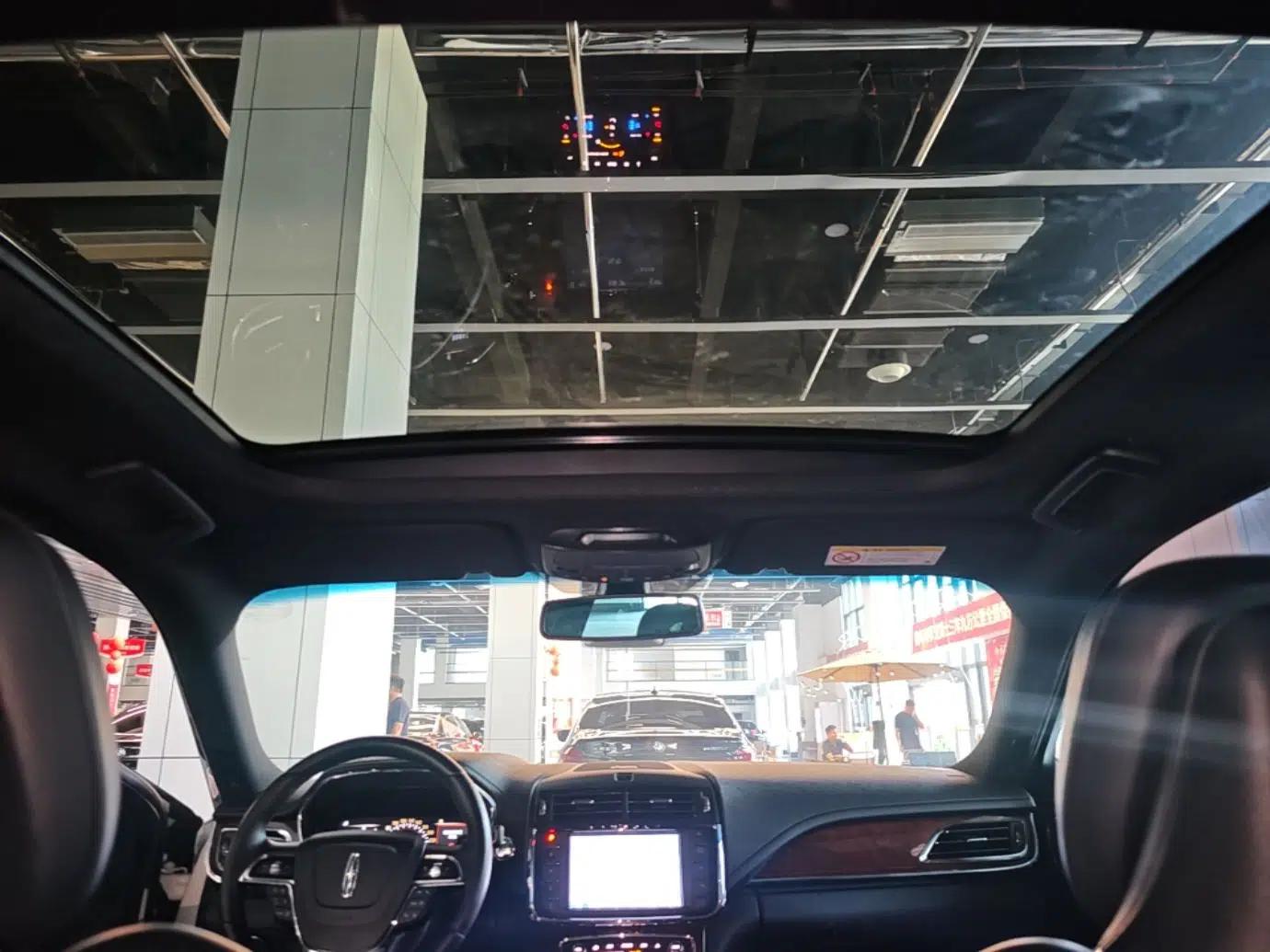 Lincoln Continental 2019 2.0T Two-Wheel Drive Prestige Version China VI Standard — миниатюра 26