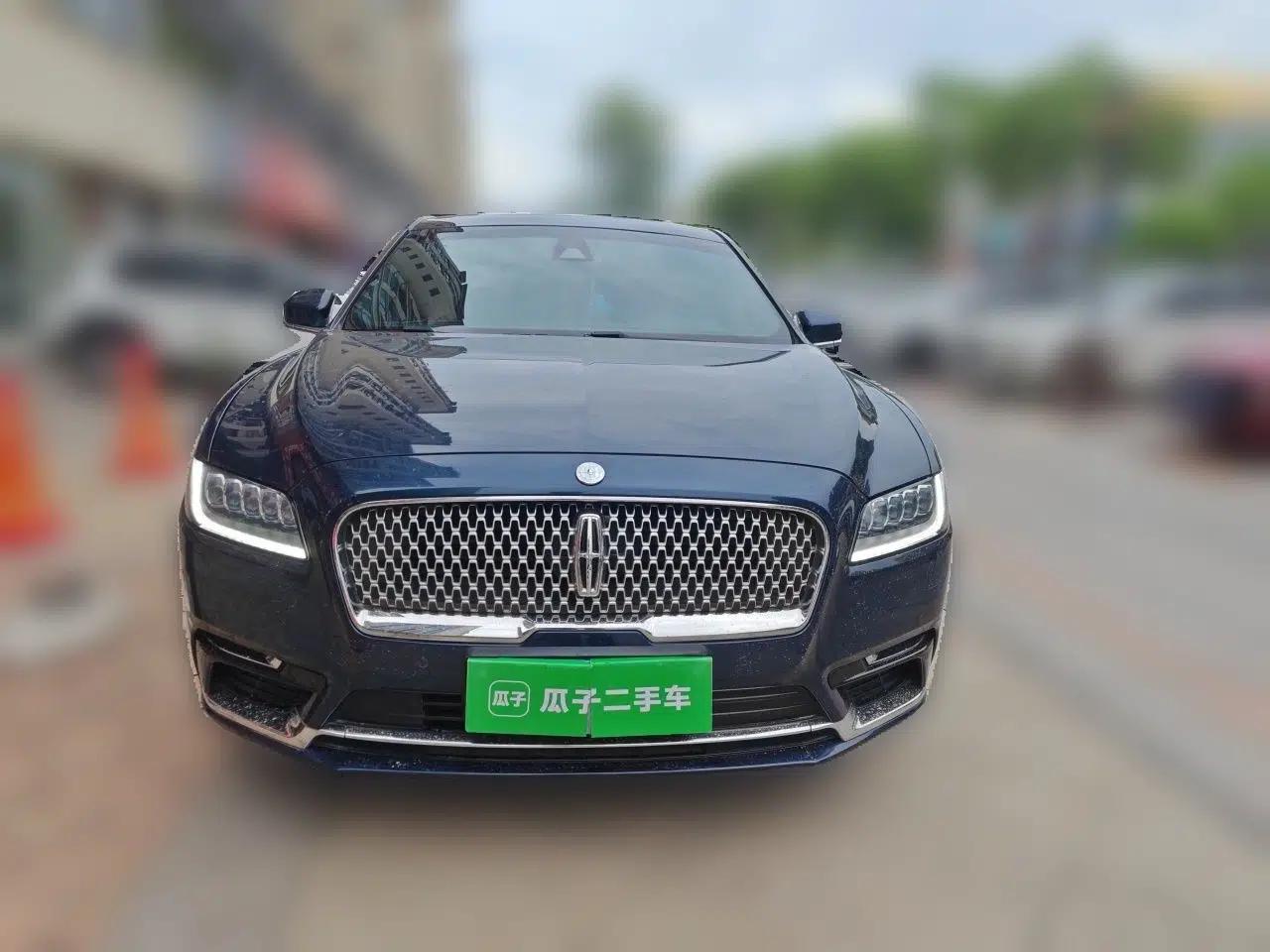 Lincoln Continental 2017 2.0T Two-Wheel-Drive Luxury Edition — миниатюра 2