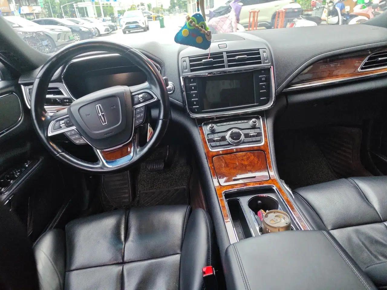 Lincoln Continental 2017 2.0T Two-Wheel-Drive Luxury Edition — миниатюра 9