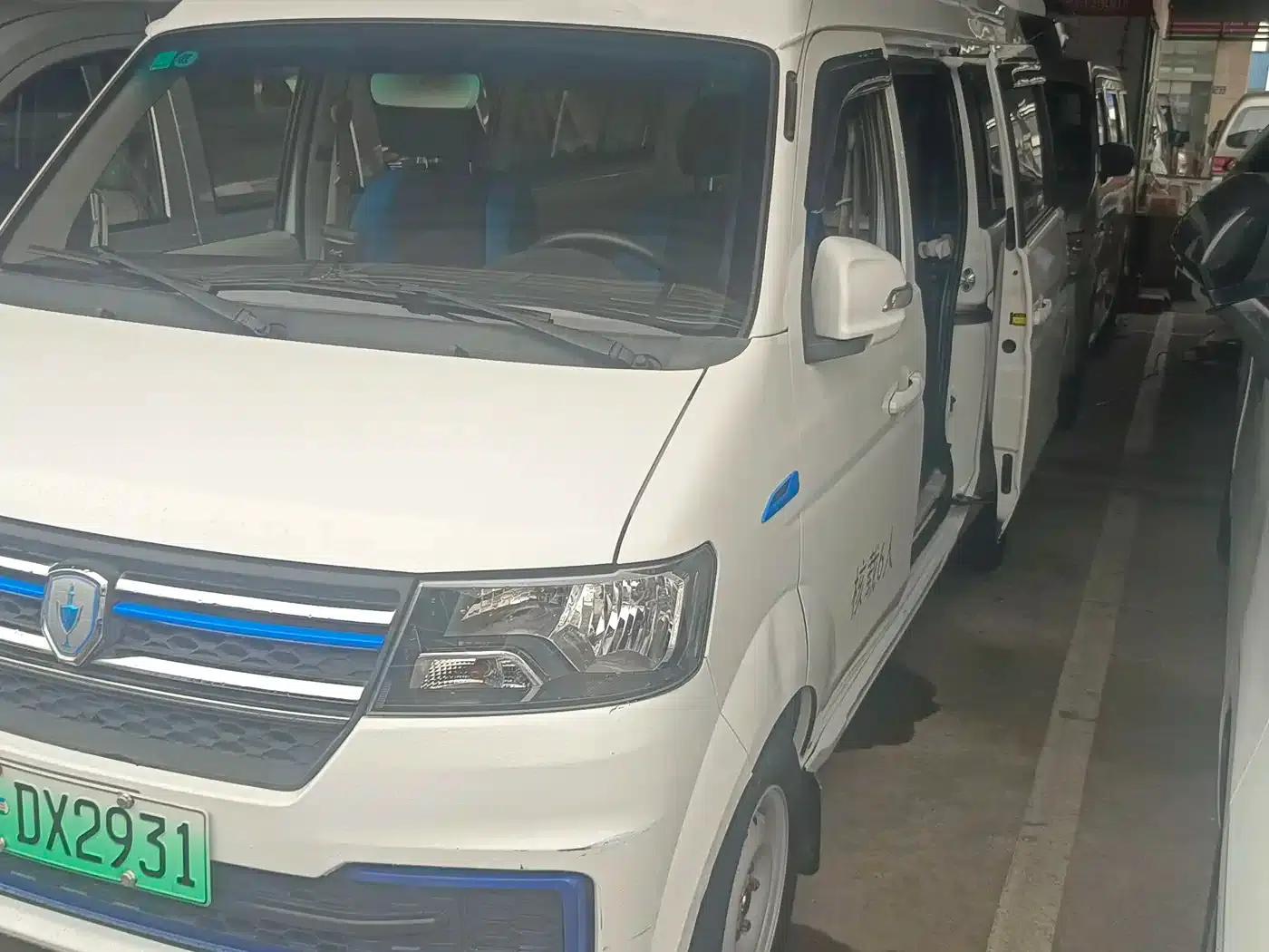New Hiace EV 2023 Comfort Model — миниатюра 1