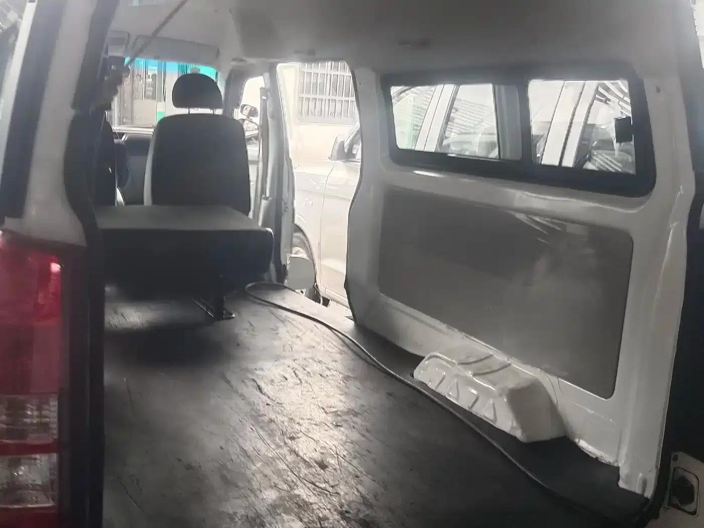 New Hiace EV 2023 Comfort Model — миниатюра 12