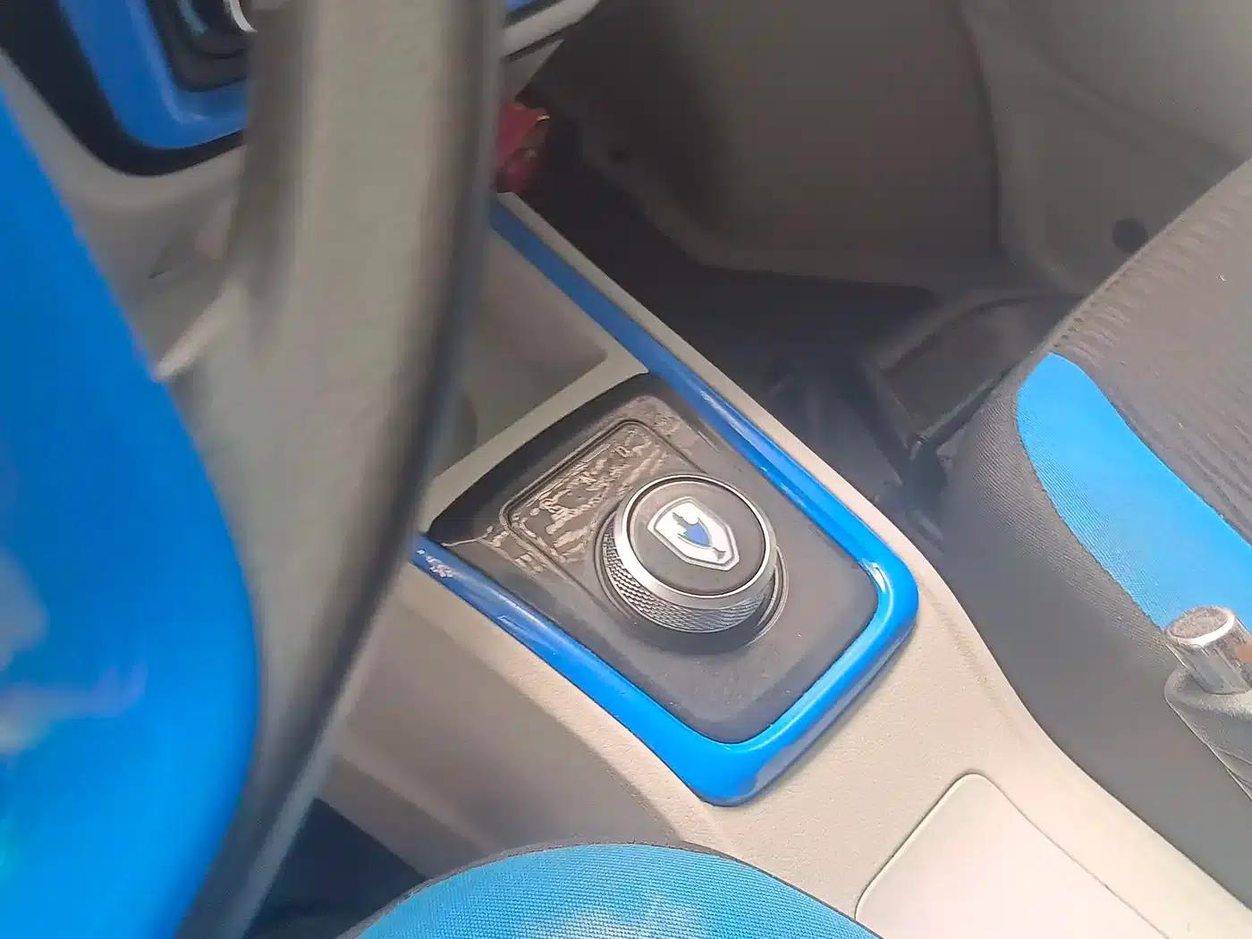 New Hiace EV 2023 Comfort Model — миниатюра 9