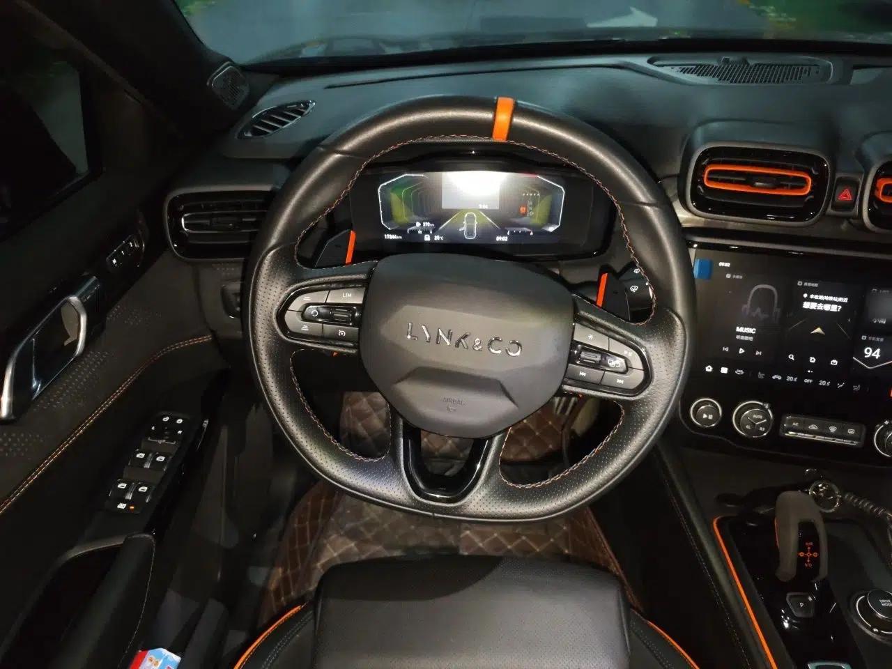 Lynk & Co 02 Hatchback 2021 2.0TD Halo — миниатюра 10