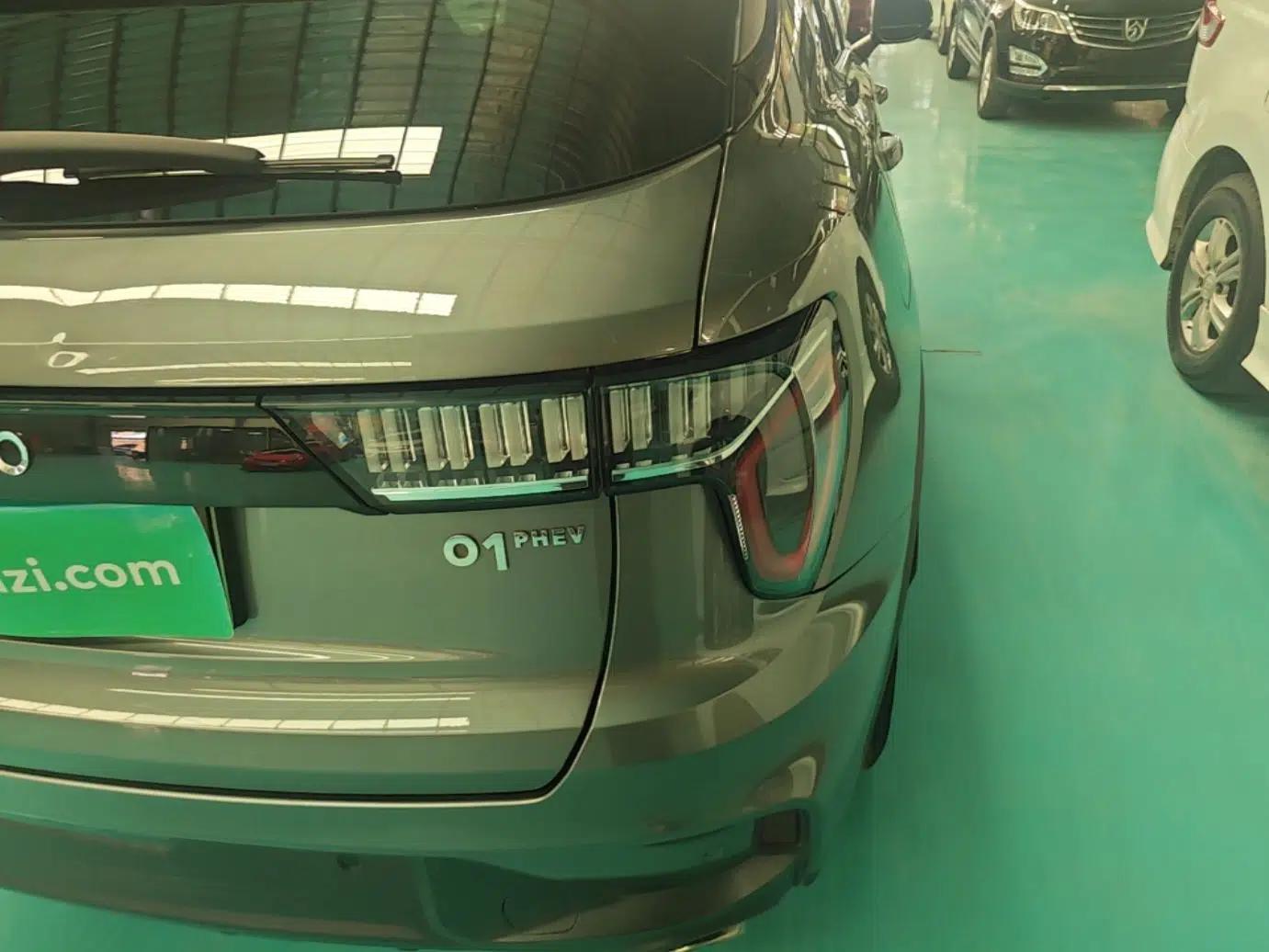 Lynk & Co 01 EM-P 2021 1.5TD PHEV Halo — миниатюра 9