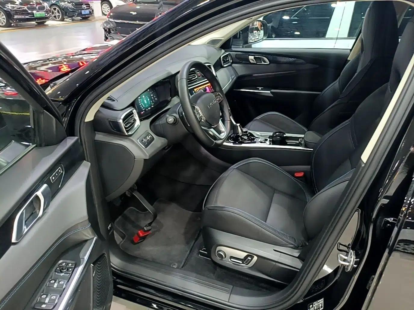 Lynk & Co 01 EM-P 2018 1.5T PHEV JingPro National Emission Standard V — миниатюра 24