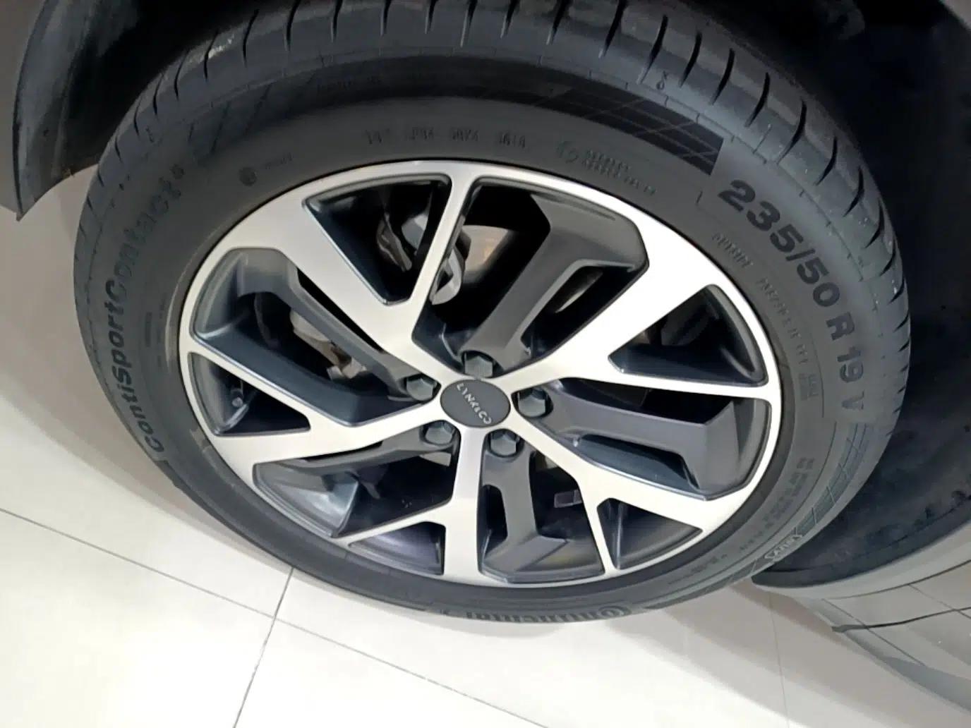 Lynk & Co 01 EM-P 2018 1.5T PHEV JingPro National Emission Standard V — миниатюра 10