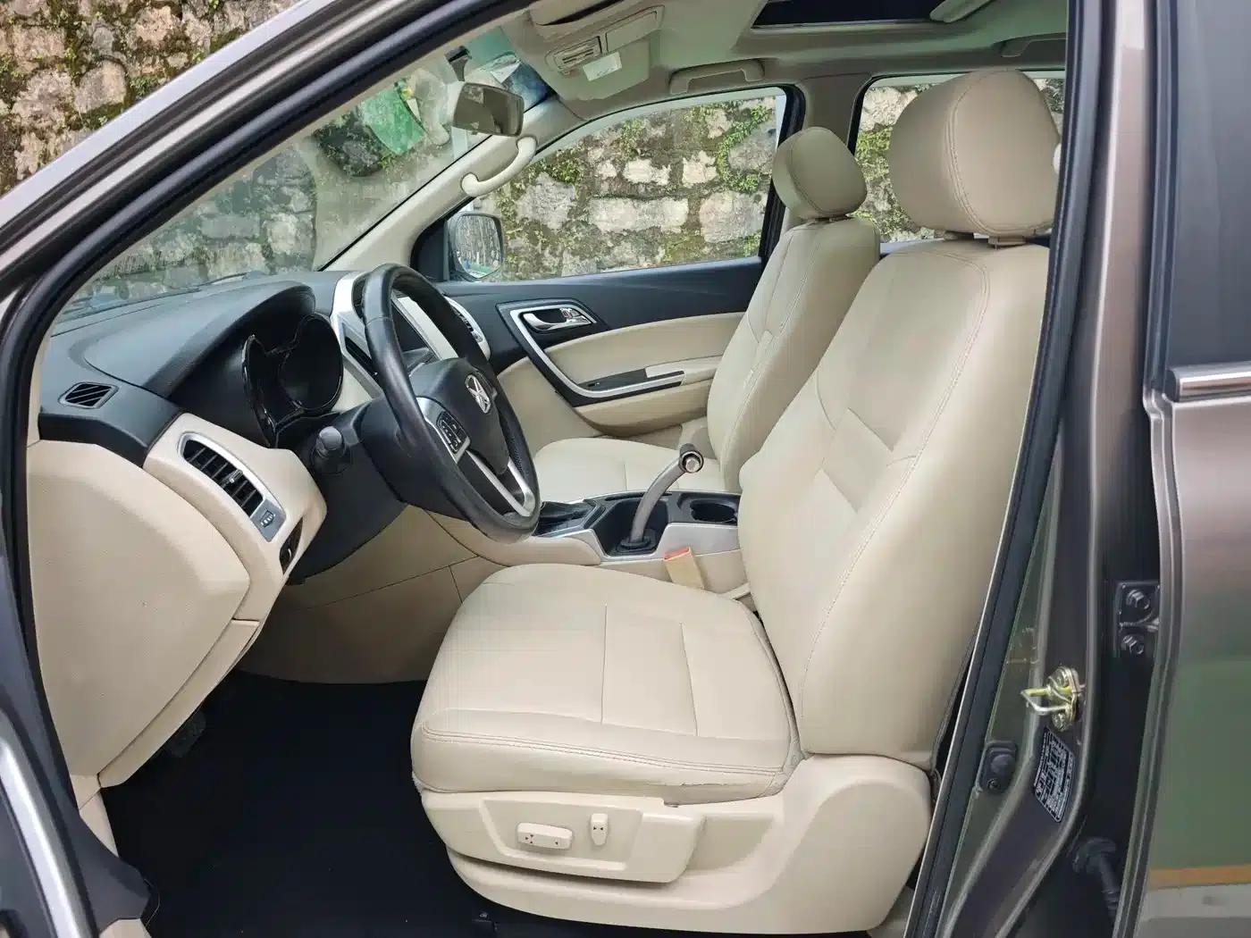 Yusheng S350 2014 2.4T Automatic 2WD Diesel Luxury Sunroof Edition 7-Seater — миниатюра 4