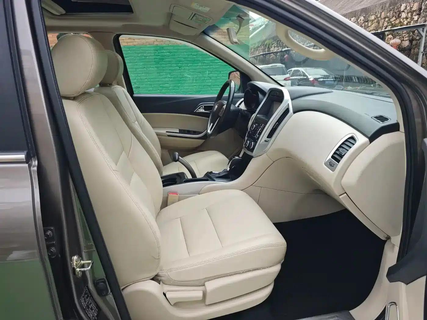 Yusheng S350 2014 2.4T Automatic 2WD Diesel Luxury Sunroof Edition 7-Seater — миниатюра 5