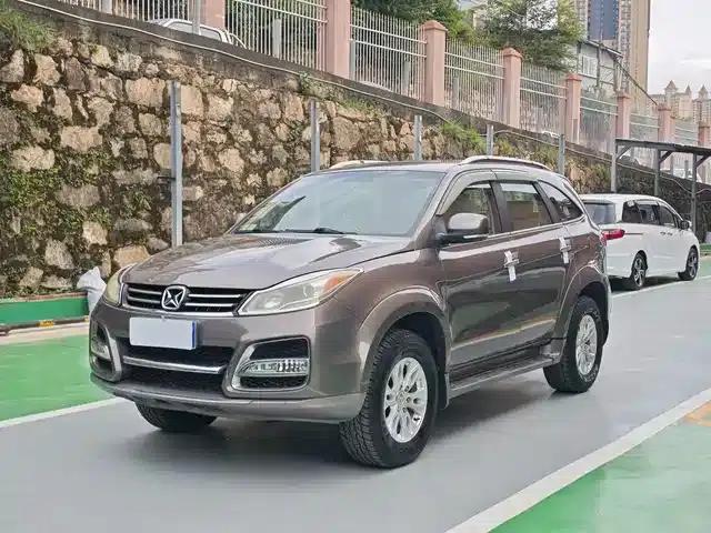 Yusheng S350 2014 2.4T Automatic 2WD Diesel Luxury Sunroof Edition 7-Seater