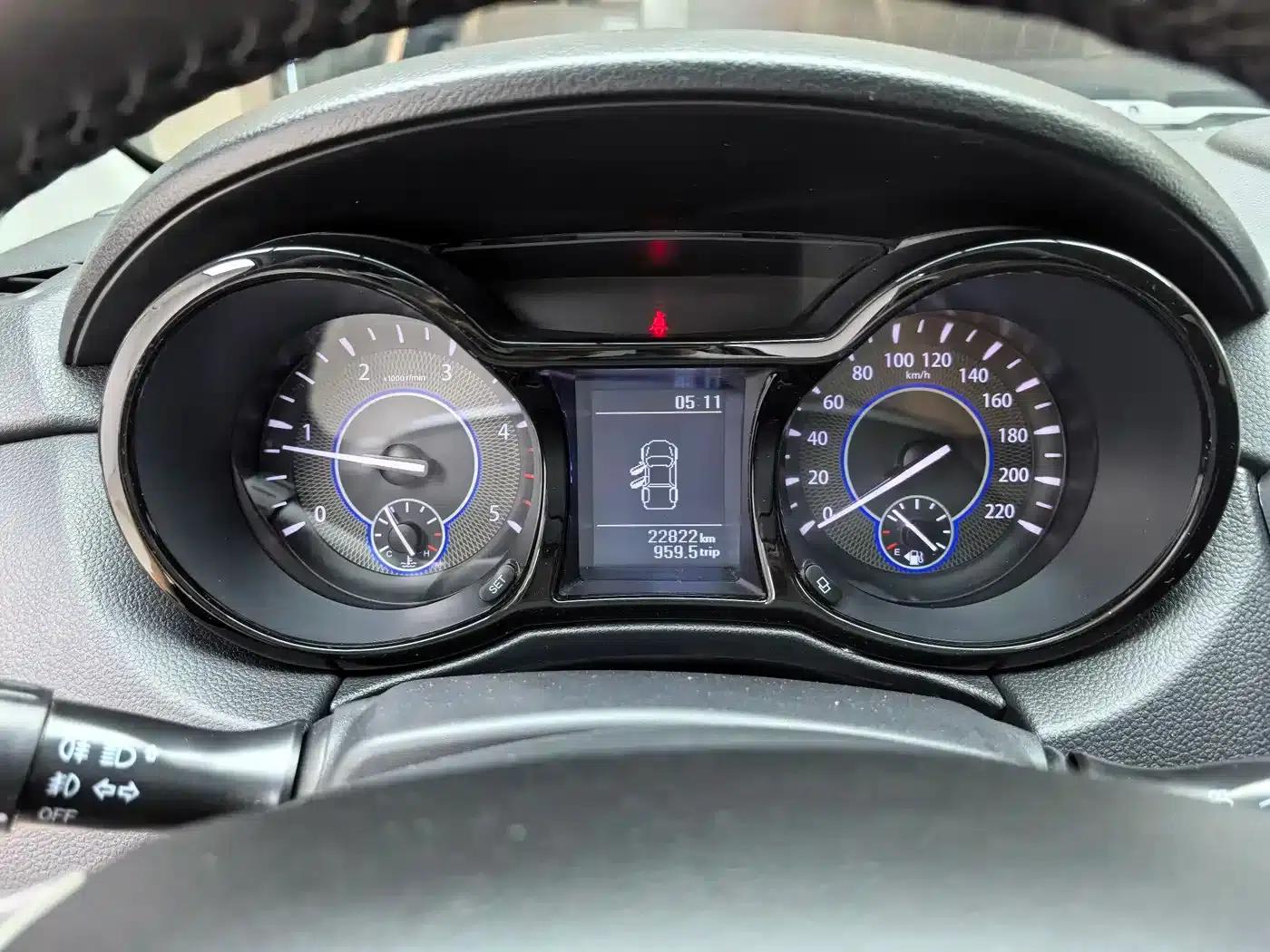Baodian 2020 2.5T Diesel 2WD Comfort Edition Long Wheelbase JX4D25A6L — миниатюра 12