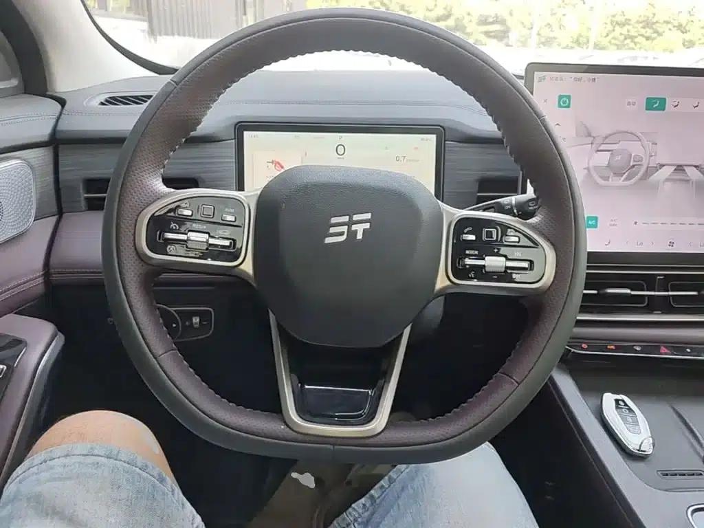 Jetour X90 PRO 2024 2.0T DCT Premium Edition 7-seater — миниатюра 11