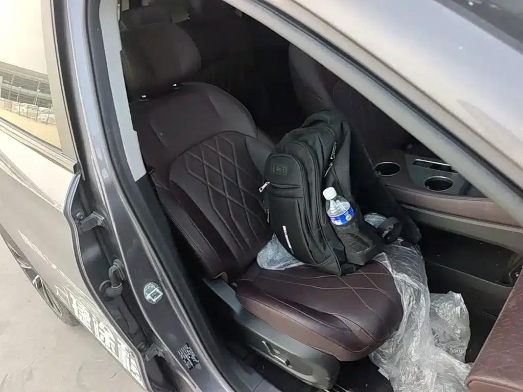 Jetour X90 PRO 2024 2.0T DCT Premium Edition 7-seater — миниатюра 25