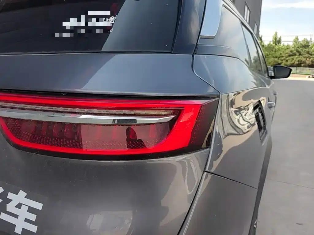 Jetour X90 PRO 2024 2.0T DCT Premium Edition 7-seater — миниатюра 8