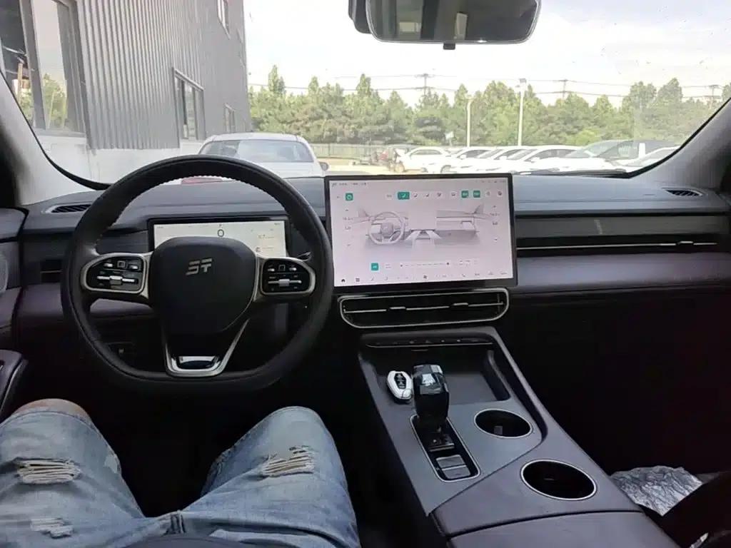 Jetour X90 PRO 2024 2.0T DCT Premium Edition 7-seater — миниатюра 10
