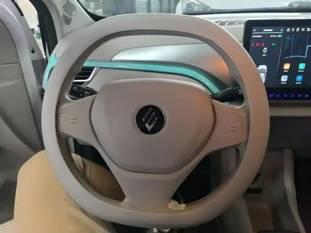 Yizhi EV3 2025 Plus 330KM Comfort Model — миниатюра 11