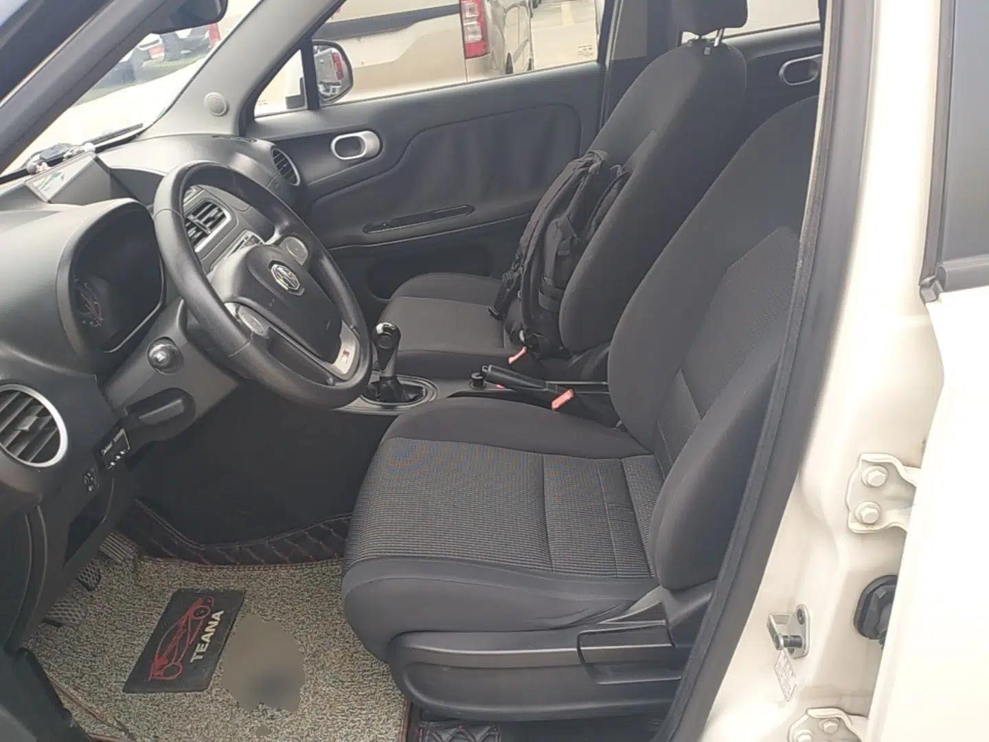 MG 3 2016 1.3L Manual Comfort Edition — миниатюра 17