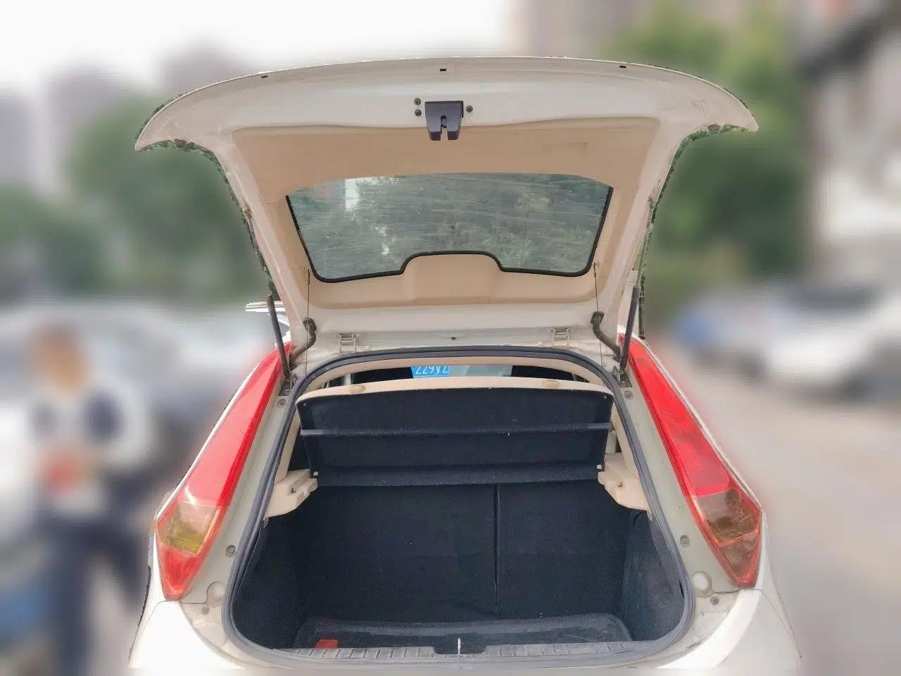 MG 3 2011 1.5L AMT Elite Edition — миниатюра 19