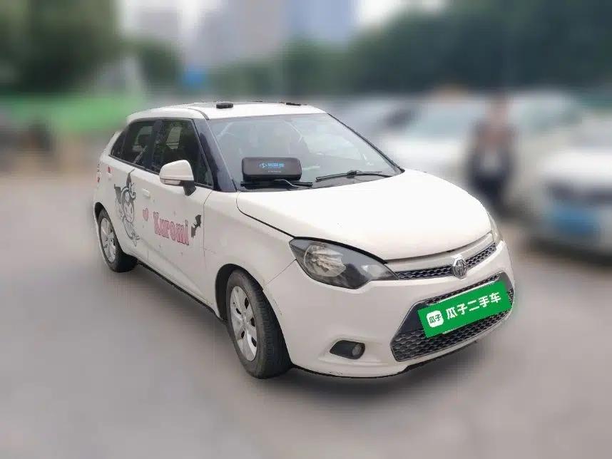 MG 3 2011 1.5L AMT Elite Edition — миниатюра 3