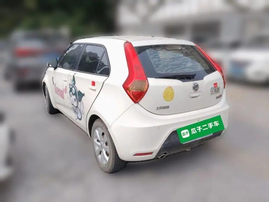 MG 3 2011 1.5L AMT Elite Edition — миниатюра 4