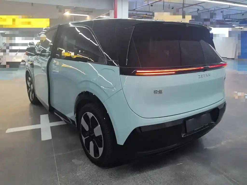 Jike MIX 2025 Intelligent Driving Edition — миниатюра 5