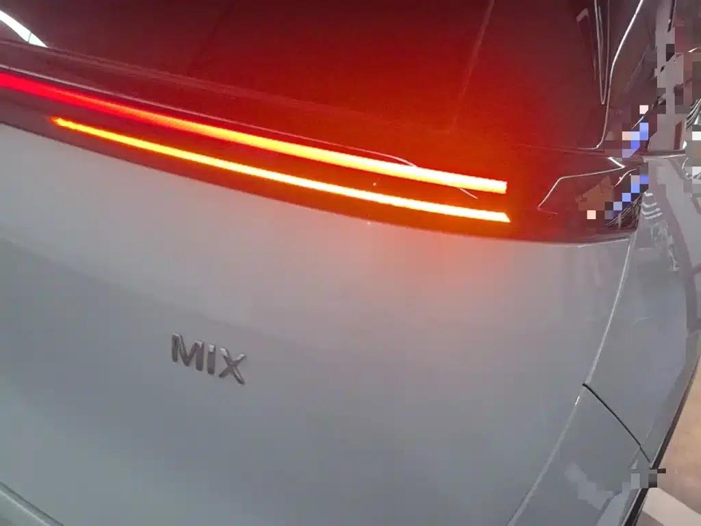 Jike MIX 2025 Intelligent Driving Edition — миниатюра 8