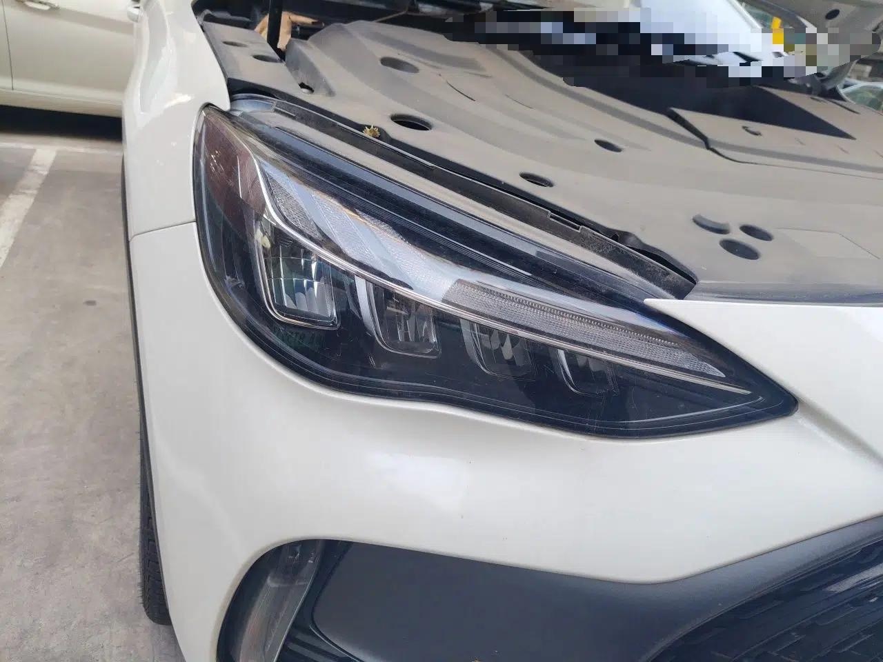 MG Pilot 2021 300TGI Automatic Two-Wheel Drive Trophy Deluxe Edition — миниатюра 7