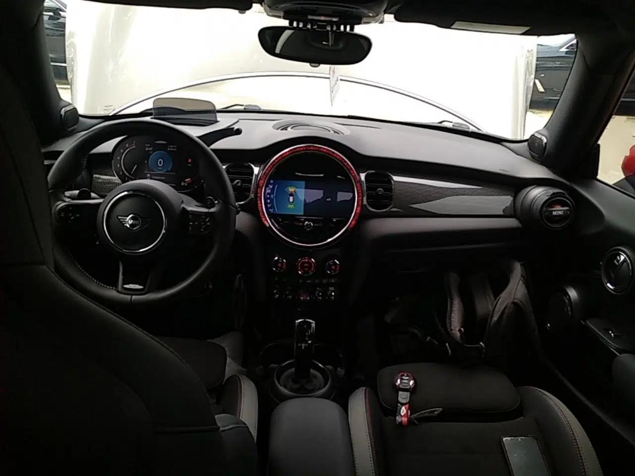 MINI JCW 2022 2.0T JOHN COOPER WORKS ALL-IN — миниатюра 17