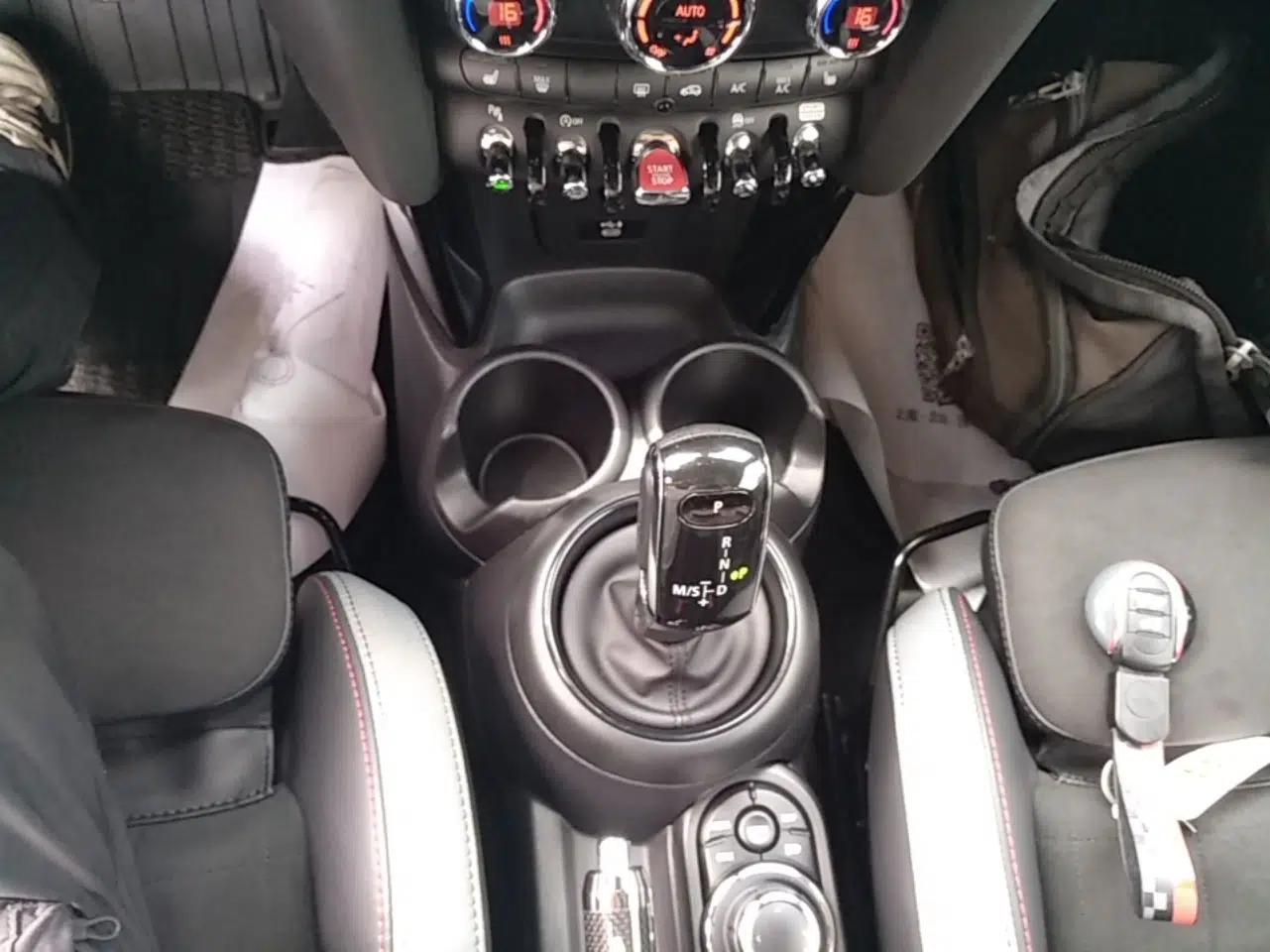 MINI JCW 2022 2.0T JOHN COOPER WORKS ALL-IN — миниатюра 21