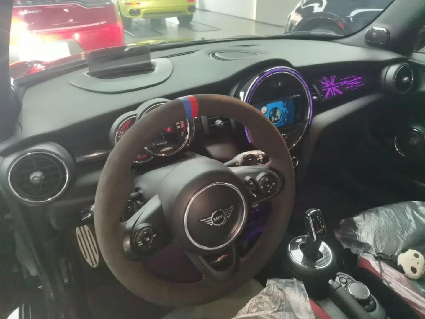 MINI JCW 2018 2.0T JOHN COOPER WORKS ALL-IN — миниатюра 17