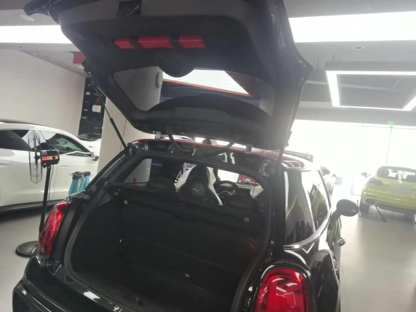 MINI JCW 2018 2.0T JOHN COOPER WORKS ALL-IN — миниатюра 27