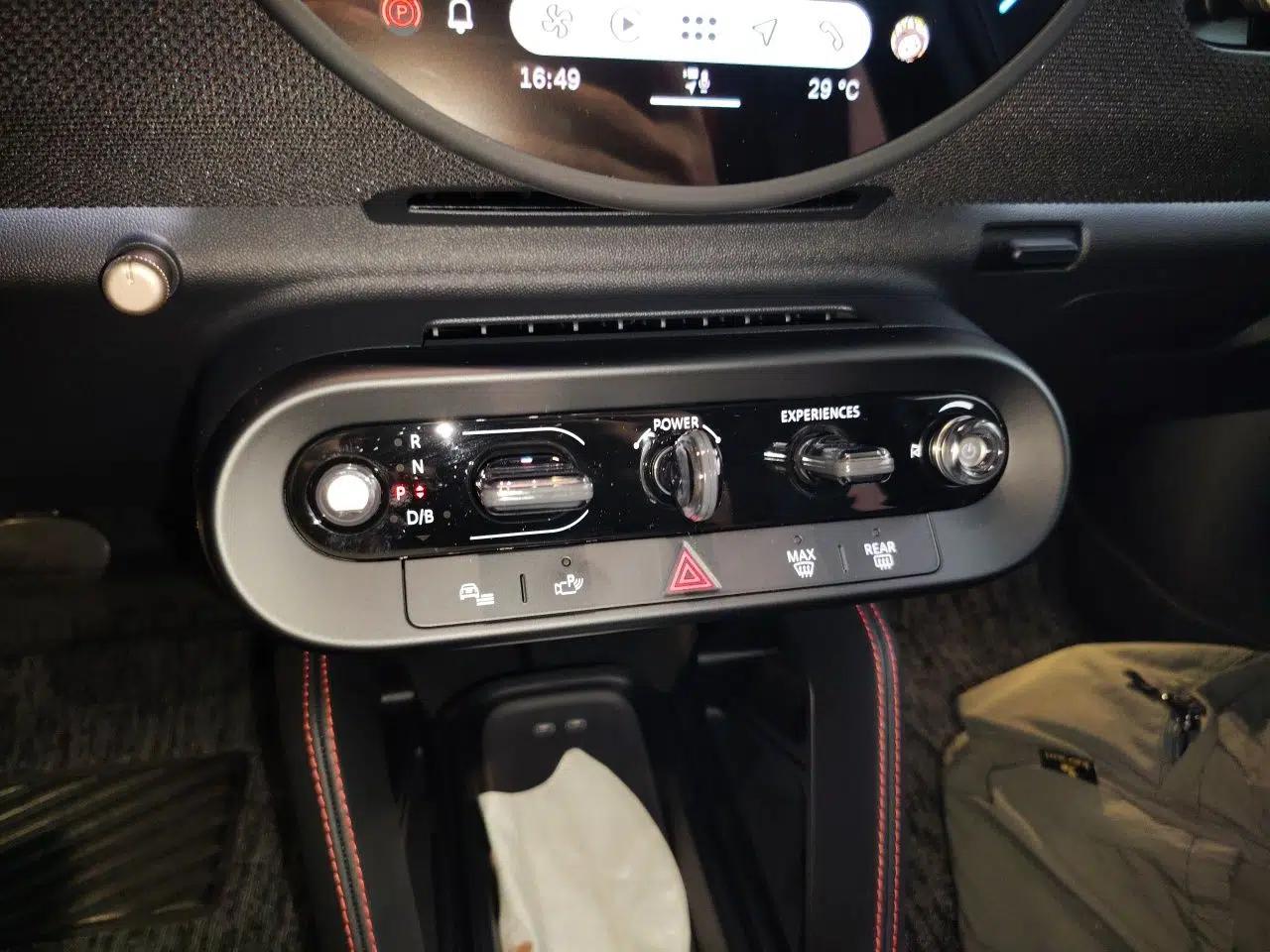 MINI Electric COOPER JCW 2025 JOHN COOPER WORKS — миниатюра 14