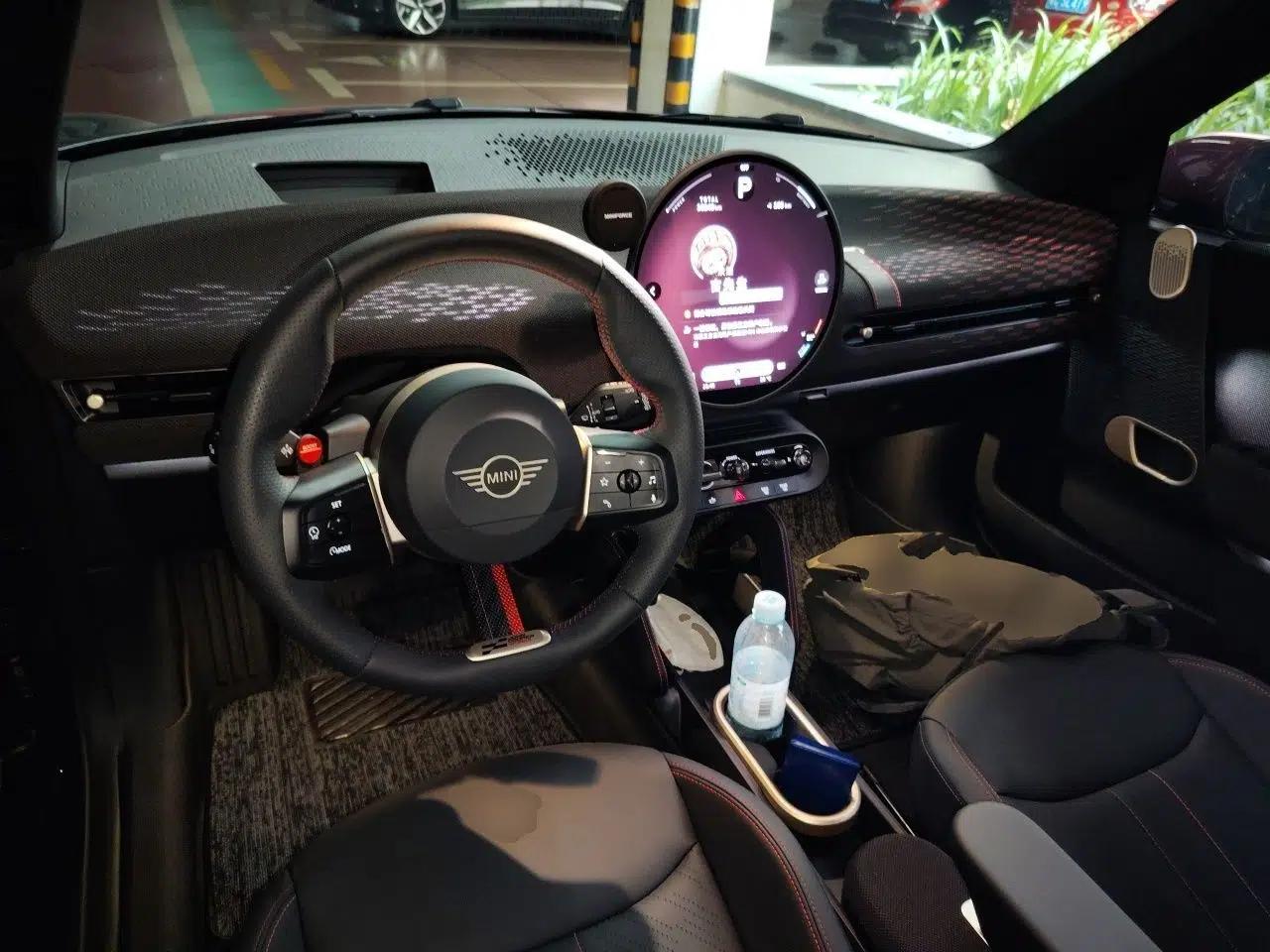 MINI Electric COOPER JCW 2025 JOHN COOPER WORKS — миниатюра 9
