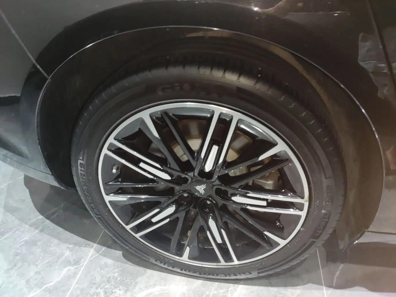 NETA S 2024 Range-Extended 1060 Lite Edition — миниатюра 11