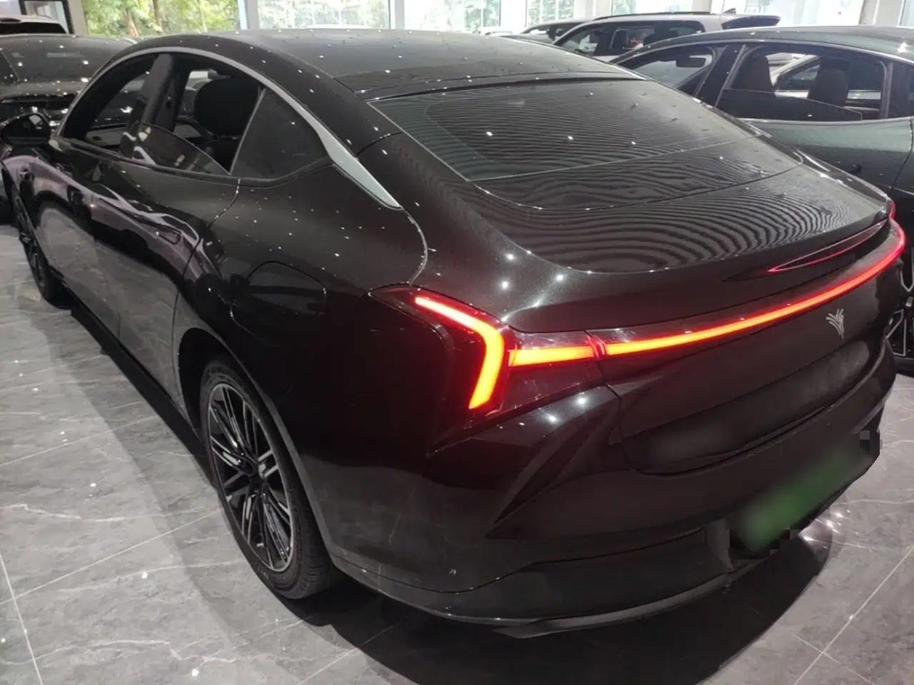 NETA S 2024 Range-Extended 1060 Lite Edition — миниатюра 4
