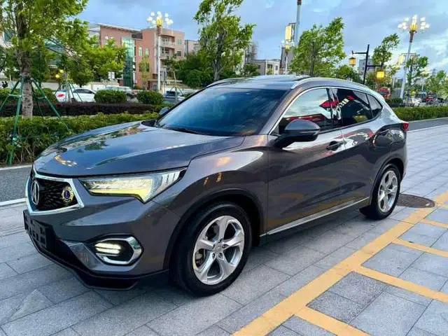 Acura CDX 2016 1.5T Two-Wheel Drive Deluxe Edition