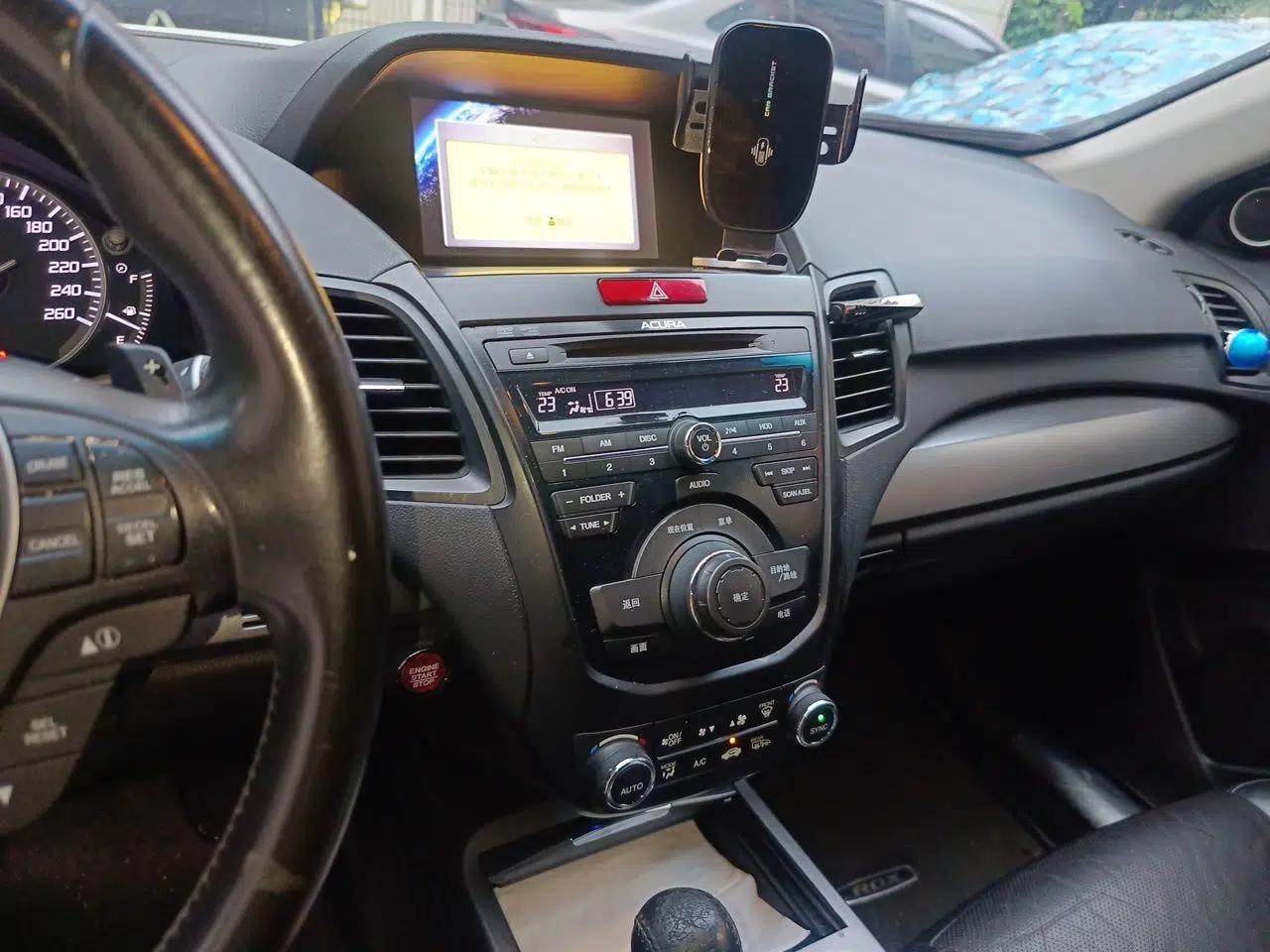 Acura RDX 2013 3.0L Two-Wheel Drive Elite Edition — миниатюра 13