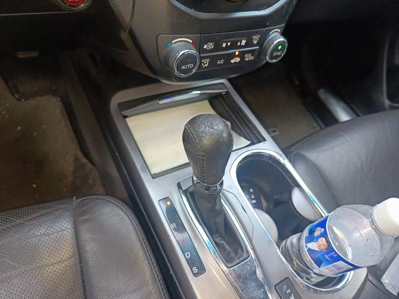 Acura RDX 2013 3.0L Two-Wheel Drive Elite Edition — миниатюра 14
